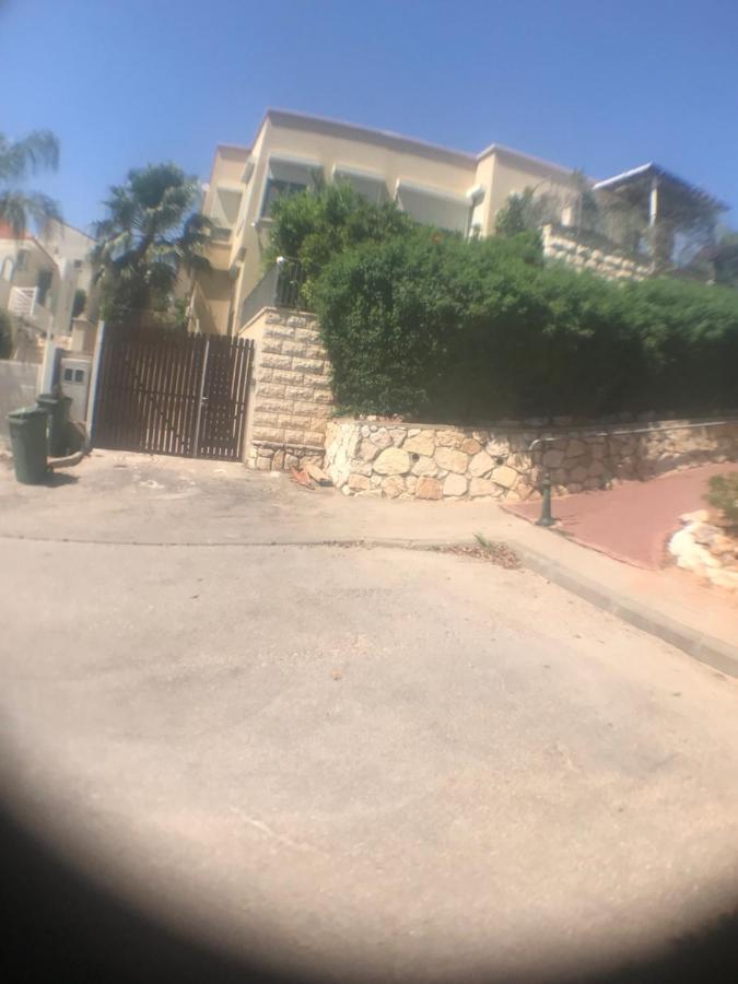 Magnificant Studio/Zimmer Zichron Zihron Iacov Exterior foto